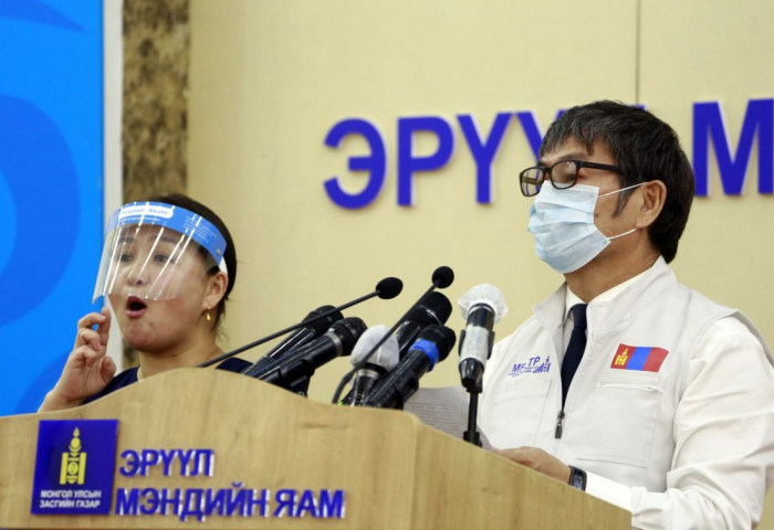 Д.НЯМХҮҮ: ШИНЭ КОРОНАВИРУСИЙН ХАЛДВАРЫН ТОХИОЛДОЛ 135 БОЛЛОО