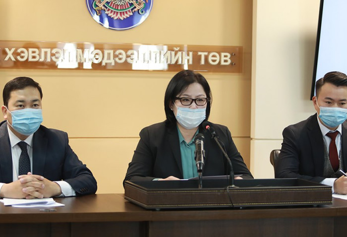 Стандартын шаардлага хангаагүй барилгын хашааг яаралтай буулгана