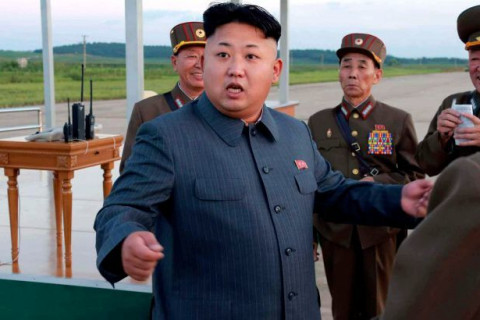 Ким Жон Ун цөмийн зэвсгээ сайжруулах үүрэг өгөв