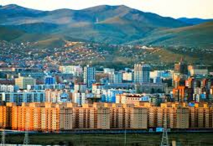 Улаанбаатарт 14 хэм дулаан байна