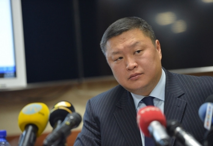 Д.Жаргалсайхан: Намайг золиосолж, суудлыг маань Б.Хурцад өгсөн