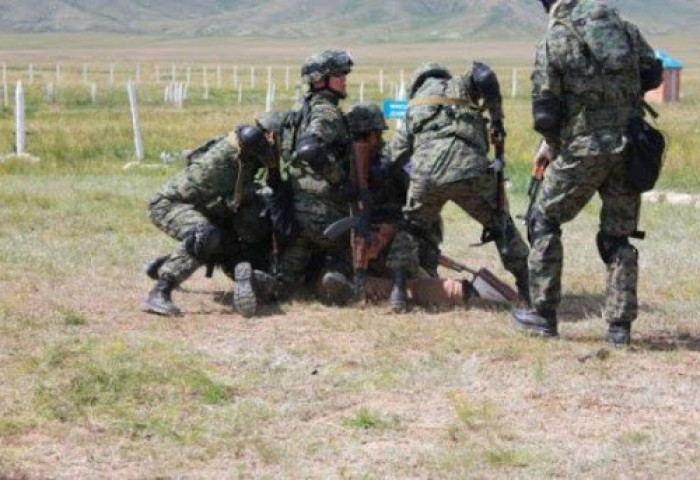 ЦЭРГИЙН АНГИЙН СУРГАЛТЫН ҮЕЭР ГАЛТ ЗЭВСЭГ ДЭЛБЭРЧ, 2 ХҮН ГЭМТЖЭЭ