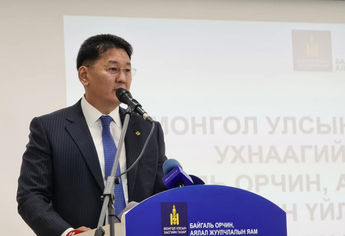 У.Хүрэлсүх: Хотын утаанаас гадна аймгуудын утааг бууруулахад анхаарахаас аргагүй болсон
