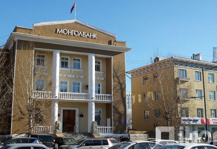 Үүргээсээ зугтсан төрийн хариуцлагыг төв банк үүрдэггүй