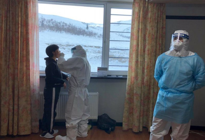 Шаардлага хангаагүй 10 гаруй тусгаарлах байрыг хаажээ