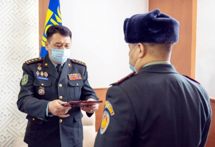 Д.Загджавын санаачилгаар ШШГБ алба хаагчдадаа 5 сая төгрөгийн тусламж үзүүлэв