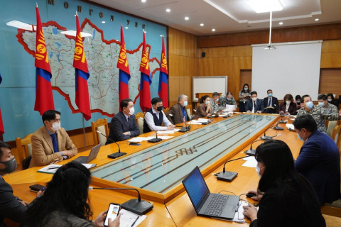 Зах, бөөний худалдааны төв болон автобусны буудал зэрэгт ариутгал, халдваргүйжүүлэлтийн төхөөрөмж суурилуулахыг даалгалаа