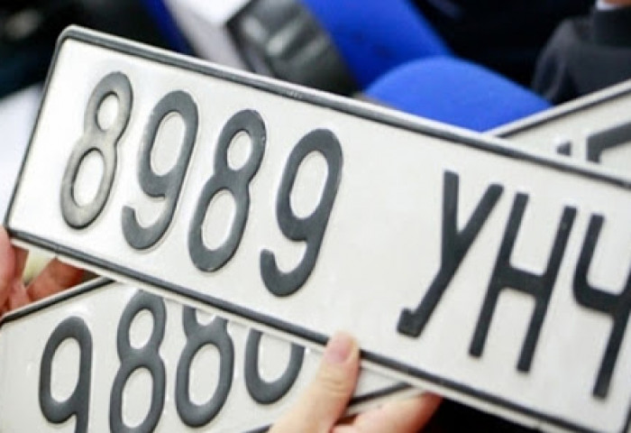 Автомашины “2222 УАР” дугаар 52 сая төгрөгөөр үнэлэгдэв