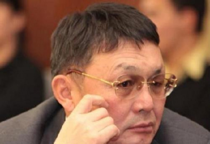 Д.Сугар Эрдэнэтийн асуудалд холбоотой нь тогтоогдвол 461 дүгээр хорих ангийн үүдэнд өөрөө очно гэв