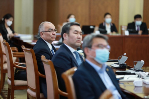 Оюу толгой төслийн гадны хөрөнгө оруулагч талтай хэлэлцээ хийх эцсийн хувилбарыг Засгийн газрын хуралдаанд танилцуулна“