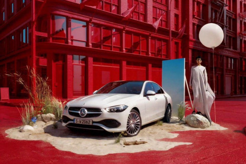 Монгол модель Ж.Энэрэл Mercedes-Benz брендийн нүүр царай болжээ