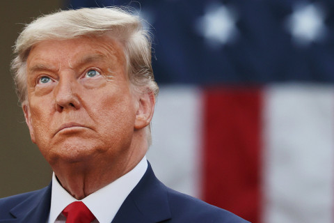 Дональд Трамп 78 настайдаа Ерөнхийлөгчийн сонгуульд дахин өрсөлдөхөө зарлалаа