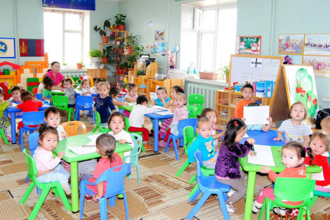 Хувийн сургууль, цэцэрлэгийн төлөөллүүд танхимын сургалтыг эхлүүлэх, хувьсах зардлыг шийдвэрлэх хүсэлт тавив