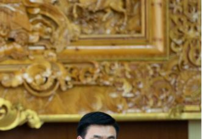 С.Амарсайхан: Дөрөвдүгээр сарын 5-н хүртэл хатуу хөл хорио тогтоохгүй. Үйлдвэр үйлчилгээний байгууллагуудад цагийн хязгаарлалт хийнэ