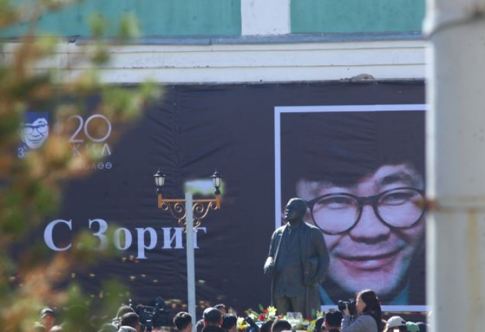 С.Зориг агсны амь насыг хөнөөсөн хэргийн материалыг бүхэлд нь нууцаас гаргахаар шийдвэрлэжээ