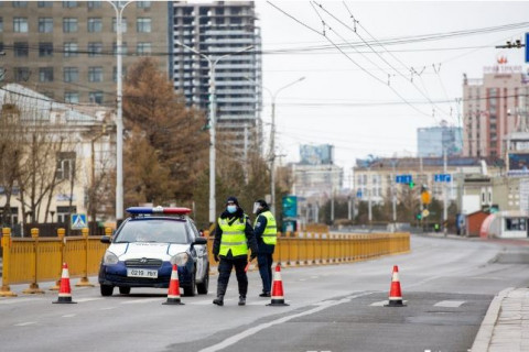 Хязгаарлалтад орохгүй иргэд ажлын үнэмлэх, албан байгууллагын тодорхойлолтоор зорчино