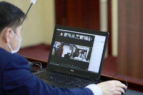 Нийтийн эдэлбэрийн газрыг чөлөөлөх ажлыг дүүргийн удирдлагуудтай хамтарч хийх үүрэг өглөө