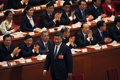 БНХАУ Үндсэн хуулиндаа өөрчлөлт оруулж, Си Жиньпин Хятадыг насаараа удирдах эрхтэй болов