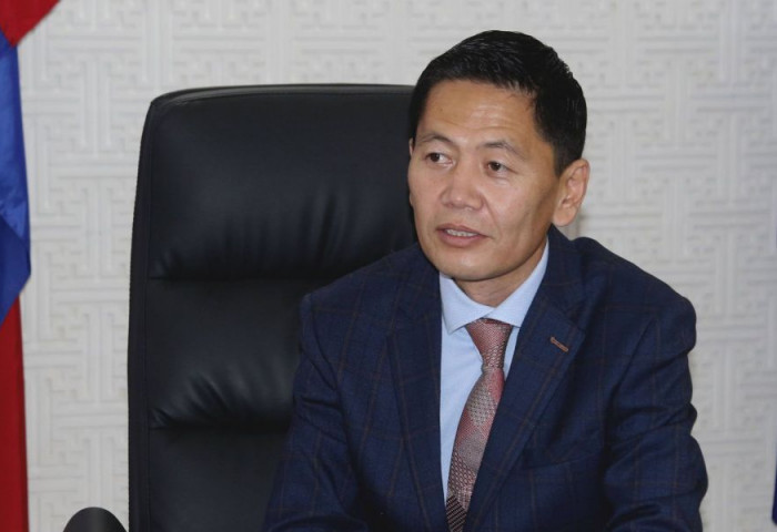 Б.Сүхбаатар: Барилгын тусгай зөвшөөрлийг түр хугацаанд шинээр олгохгүй