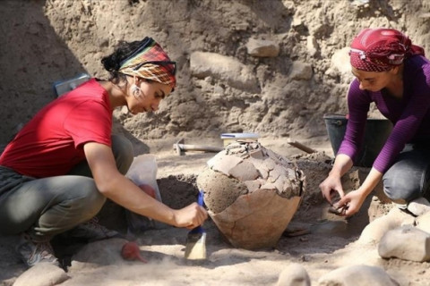 Туркийн өмнөд нутгаас 4500 жилийн настай ваар олджээ