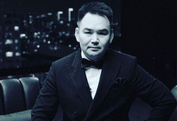 Positive Mongolian’s-ын Төвшөө театрын “Акулуудад” тоогдов