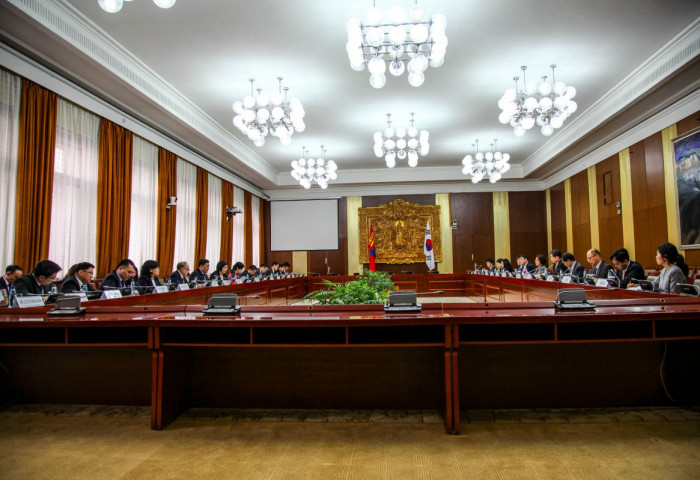 Н.ЦЭРЭНБАТ: ОРОН СУУЦЖУУЛАХ, ДЭД БҮТЭЦ ТАТАХ, НИЙТИЙН ТЭЭВЭРТ ПАРК ШИНЭЧЛЭЛ ХИЙХ САНАЛЫГ БНСУ-ЫН ТАЛД ТАВЬСАН