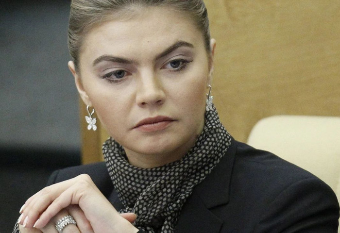 АНУ-ын зарласан ээлжит эдийн засгийн хоригт Путиний найз бүсгүй гэгддэг Алина Кабаева багтав