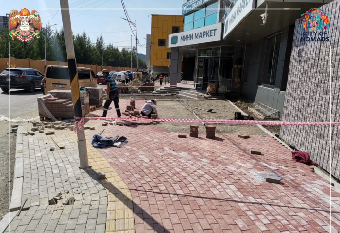 Нийслэлийн найман байршилд 36,000 ам метр талбай бүхий явган хүний замыг шинэчлээд байна