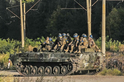 Украины армийн өмнөд фронт дахь сөрөг довтолгоо Оросын талыг хуурах заль мэх байсан гэв