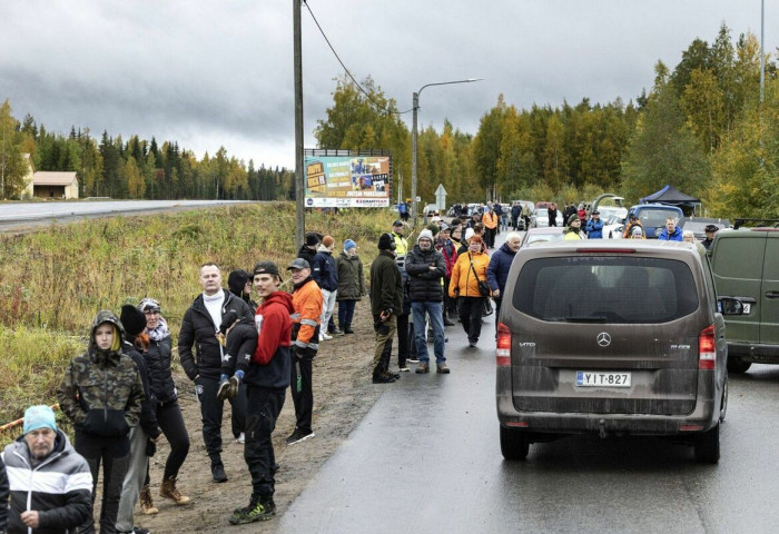 Финландын улс төрийн гол намууд ОХУ-тай залгаа хил дээр төмөр торон хашаа босгох төлөвлөгөөг дэмжжээ