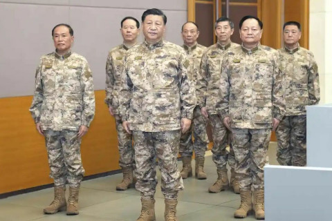 Ши Жиньпин дайнд бэлдэхийг Хятадын зэвсэгт хүчинд даалгажээ