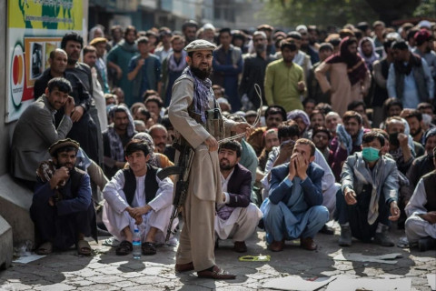 Талибаны дэглэм засгийн эрхийг авснаасаа хойш анх удаа Шариатын хуулийг хэрэгжүүлжээ