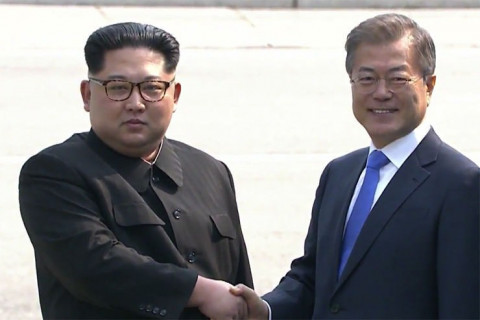 Хоёр Солонгосын  дээд хэмжээний уулзалт өнөөдөр боллоо 