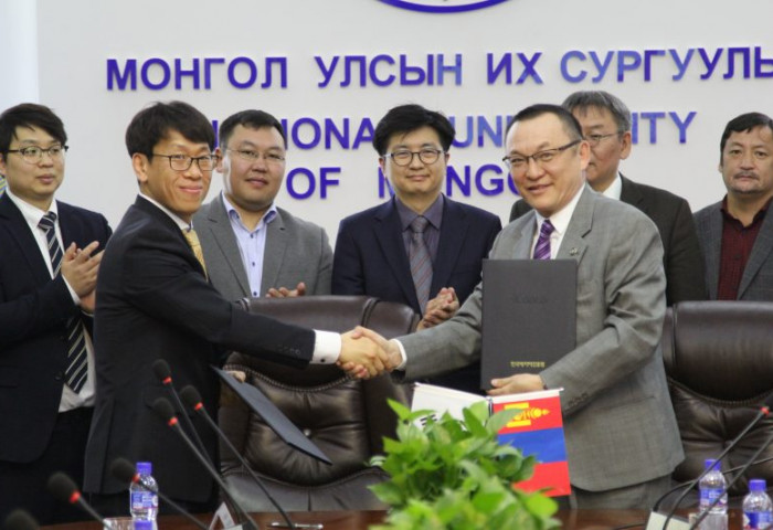 Монгол Улсын Их Сургууль Солонгосын өгөгдлийн агентлагтай харилцан ойлголцлын санамж бичгийг үзэглэлээ 