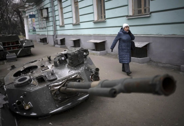 Оросын нэг компани Өрнөдийн танкийг хамгийн түрүүнд устгасан буюу олзолсон цэрэгт $72,000-ын шагнал амлажээ