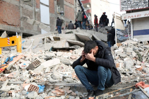 Турк-Сирийн газар хөдлөлтөд амиа алдсан хүний тоо 20,000 хүрлээ
