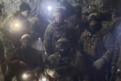 Оросын Вагнер групп шоронгоос хөлсний цэрэг элсүүлэх хөтөлбөрөө зогсоожээ