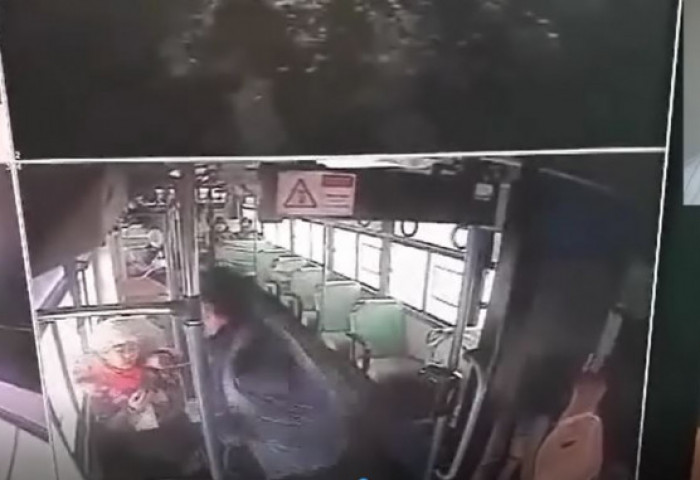   АЖИЛ ҮҮРГЭЭ гүйцэтгэснийхээ төлөө БУСДАД ЗОДУУЛСАН тохиолдол хэд, хэдэн удаа гарлаа