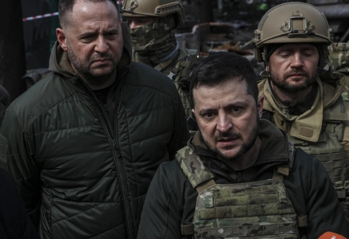 Ухвар мөчид удирдлага нь л Украины ард түмнийг үхэл, сүйрэл рүү түлхчихлээ