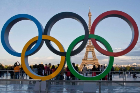 “Парис-2024” Олимпын галт бамбарыг Эйфелийн цамхагт суурилуулж магадгүй