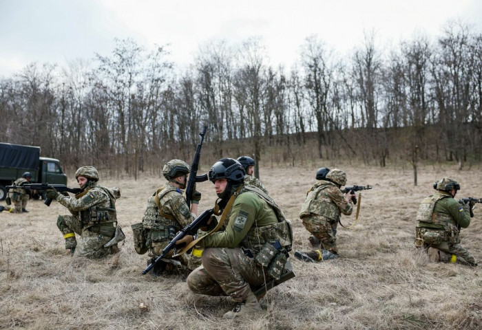 Оросын эзлэн түрэмгийллийн эсрэг Украины армийн сөрөг давшилт эхэлжээ