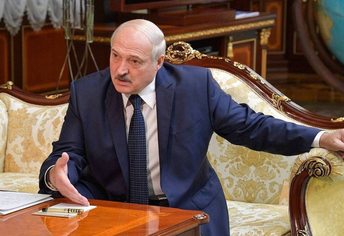 Беларусийн ерөнхийлөгч Лукашенко: Пригожин утасны дуудлагыг нь авахгүй байгааг Путин надад хэлсэн