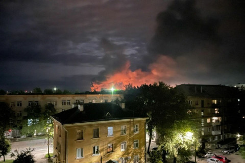 ОХУ-ын Псков хотын нисэх буудал Украины дроны халдлагад өртөх үеэр дөрвөн онгоц гэмтжээ