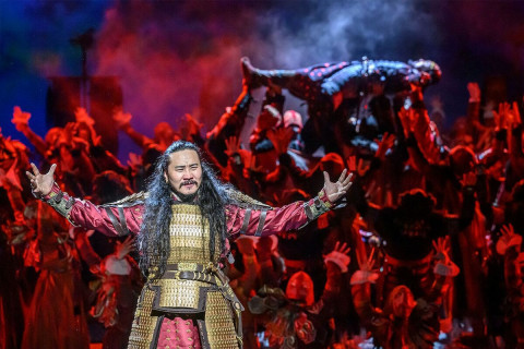 Их Британийн сонинд нийтлэгдсэн “The Mongol Khan” жүжгийн шүүмж