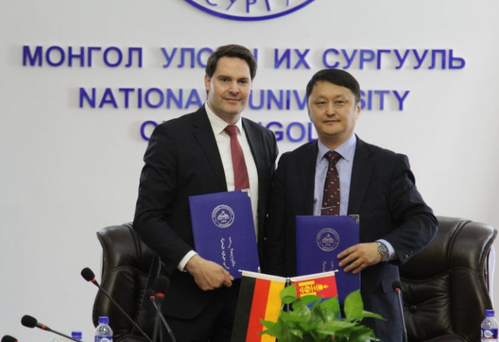 МУИС: ХБНГУ-ын Холбооны Хөдөлмөрийн Агентлагийн Их Сургуультай Хамтын ажиллагааны гэрээ үзэглэлээ