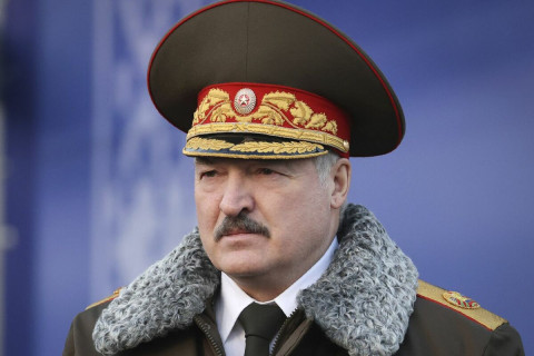 Беларусийн ерөнхийлөгч Лукашенко өөрийгөө дархлах хуулийг баталжээ