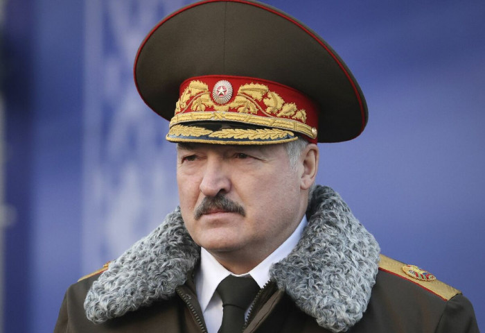 Беларусийн ерөнхийлөгч Лукашенко өөрийгөө дархлах хуулийг баталжээ