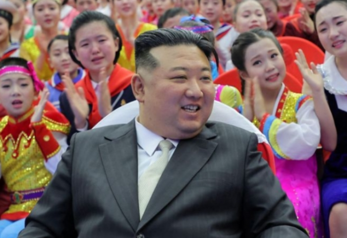 КИМ ЧЕН УН: Хойд Солонгосын удирдагчийн талаарх бидний мэдэхгүй нууцууд