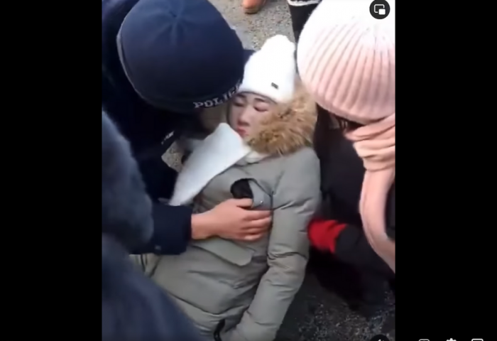 “Цагдаа хүн алчих шиг боллоо“ хэмээн худлаа бичлэг хийж цахим сүлжээнд тараажээ