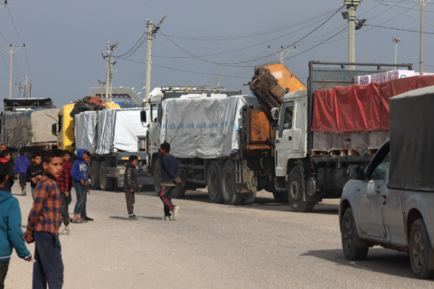 Катар: Газын зурвас руу эм тариа, хүмүүнлэгийн тусламжийг тохиролцсоны дагуу нэвтрүүллээ